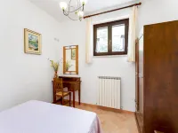 Apartment in Umbria near Majestic Mountains