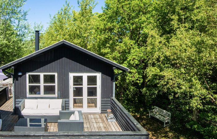6 person holiday home in Grenaa