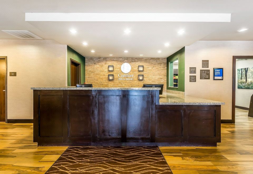 [Sleep Inn & Suites Hennessey 숙소 전경]
