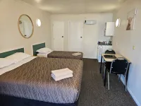 Bulls Motel & Holiday Park Hotels in 