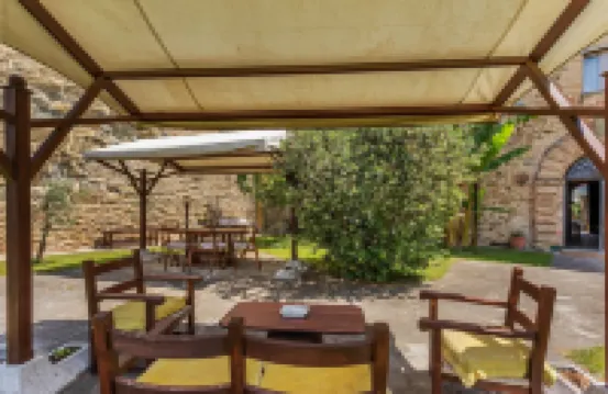 Rustic Holiday Home in Città di Castello with Swimming Pool