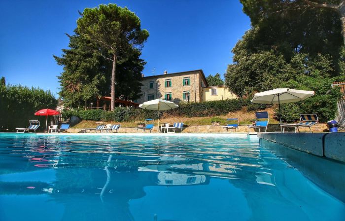 Farmhouse in Umbria Near Lake Trasimeno
