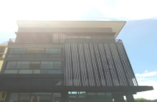 เดอะ ล็อกบุ๊ค รูม แอนด์ คาเฟ่ โรงแรมใกล้เซ็นทรัล ชลบุรี