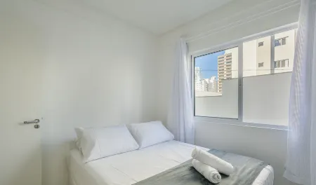 Apart With Barbecue 600m From the Beach Gen0102 Отели рядом с достопримечательностью «Balaroti Camboriú»