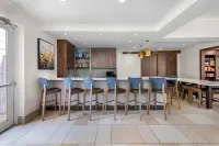 Hilton Garden Inn Overland Park - bar