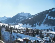 Gstaad Palace - Mountain view