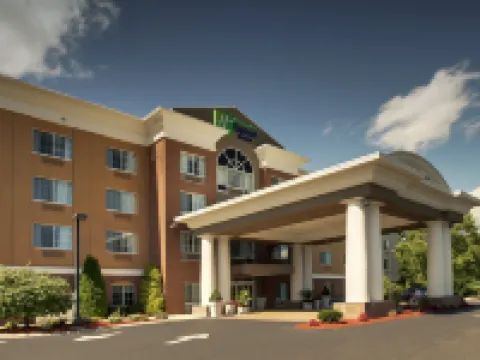 Holiday Inn Express & Suites MIDDLEBORO RAYNHAM by IHG Hotels in Middleboro