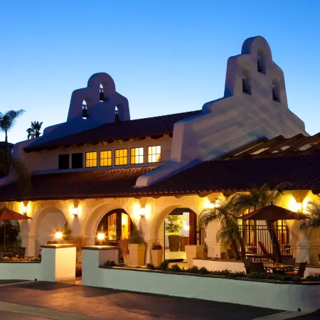 Holiday Inn Express SAN CLEMENTE N – BEACH AREA by IHG