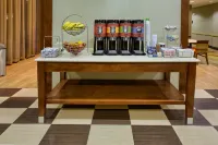 希爾頓歡朋套房酒店-休斯敦羅森伯格 - 早餐