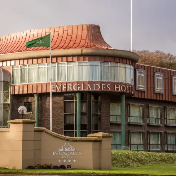 Everglades Hotel Hotels near Guildhall