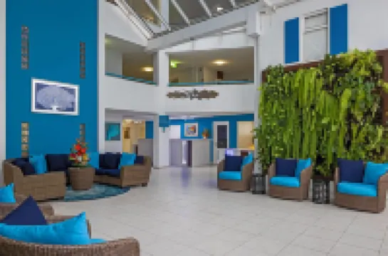 The Atrium Beach Resort and Spa, Ascend Hotel Collection Hotels in Sint Maarten