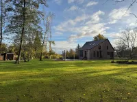 Foundation - Forest House with Sauna & Hot Tub Hotels in Zittau