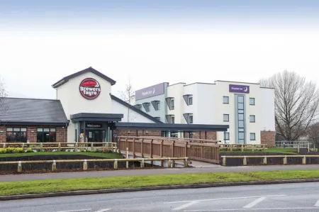 Premier Inn Minehead Отели в г. Майнхед Витхаут