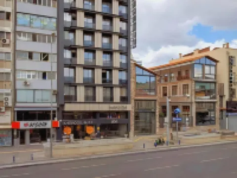 ホテル 86 バイ カティポグル