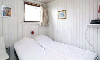 6 Person Holiday Home in Faaborg-by Traum