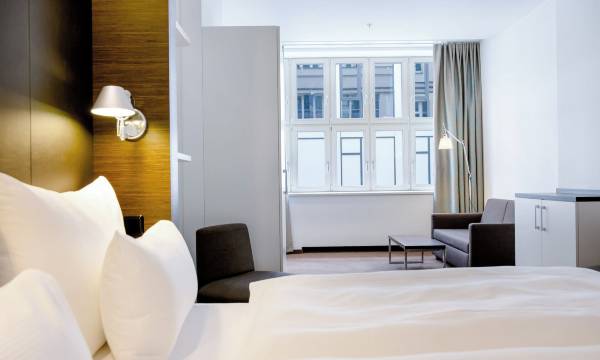Motel One Prague-Florentinum
