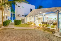 Hotel San Luis Beach House by OxoHotel Hotels in San Luis