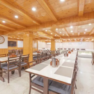 Snow Peak Retreat & Cottage