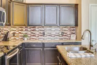 2 Mi to Surprise Stadium! Snowbird Haven w/ Pool - Boutique