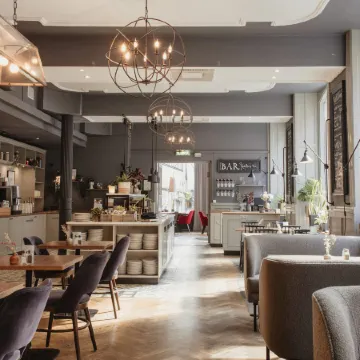 Home Hotel Temperance