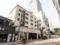 Bundang (Jeongja) Stay 25 Hotels near Jeongja-dong Cafe Street
