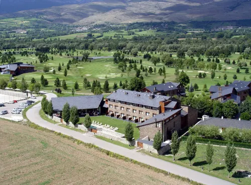 Hotel Fontanals Golf Hotels in Cerdanya
