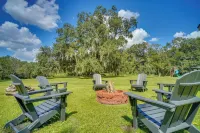 Cozy Couples Retreat w/ Porch on Bayou Teche! - Wifi