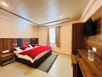 Hotel Maa Bhuvneswari