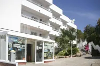 Apartaments Els Llorers Hotels in Province of Girona