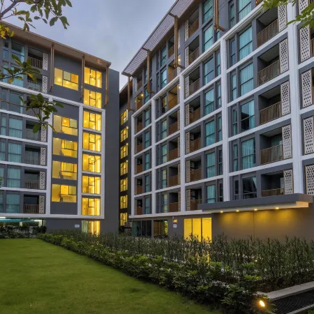 Prime Location 1BR Near Beach Club C240