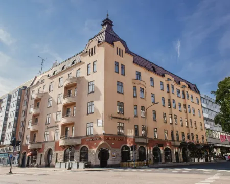 Home Hotel Drott Hotels in Karlstad
