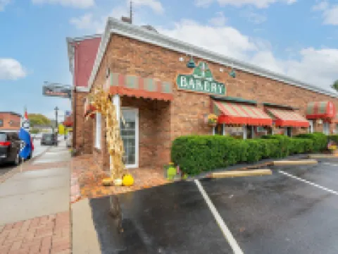 The Gathering House Home for 6 Hotels in Harrison