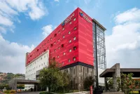 Ramada Encore by Wyndham Guadalajara Sur Hotels in Palomar