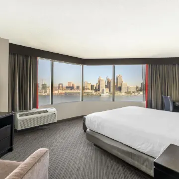 Best Western Plus Waterfront Hotel