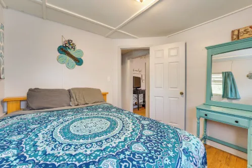 Cabana Sol Cabin 4 Mi to Garner State Park - Pet friendly