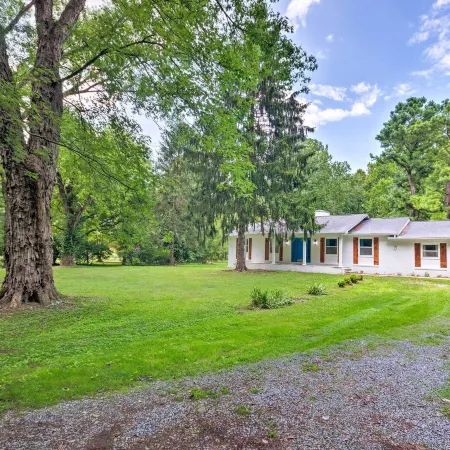 Renovated Home on Watauga River, by Boat Ramp