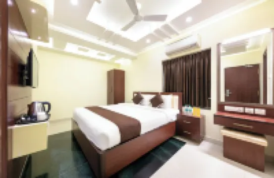 AL NOOR PALACE BUSINESS CLASS HOTEL Hotel berhampiran Marina Beach