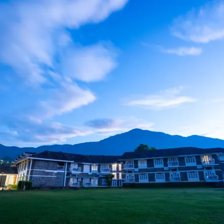 Le Montfort Resort