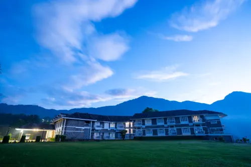 Le Montfort Resort Hotels in Pallivasal