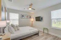 Walk to Water Family-Friendly Surfside Beach Home - Wifi