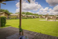 Well Furnished Tent Lodge with Terrace Near Veluwe Hotels in 