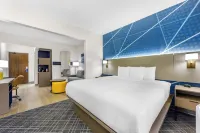 Comfort Suites - Pool