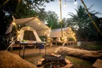 เดอะ ฟาร์มเมอร์ ฟาร์ม สเตย์ แอนด์ คาเฟ่