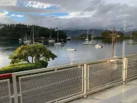 Bay View Barbers Lodge