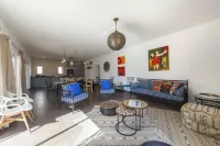 D13 - Eiras Velhas Holiday House in Almádena - 3-Star