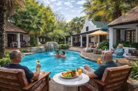 The Link Guest Lodge - Pool