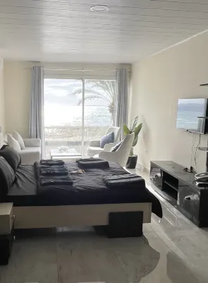 Voya Hotel and Suites - Wi-Fi