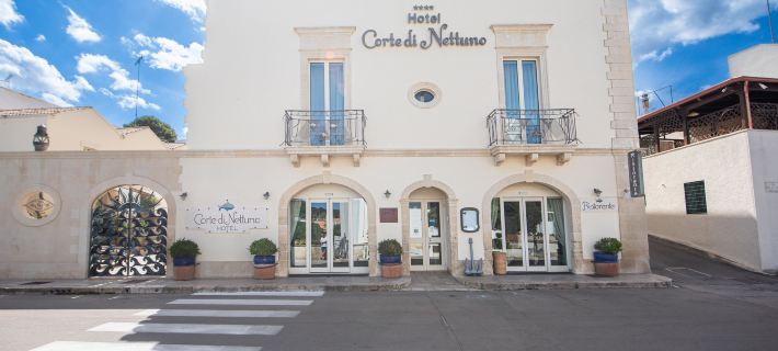 Corte di Nettuno - Cdshotels Отели в г. Отранто