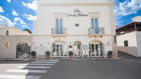 Corte di Nettuno - Cdshotels in Otranto