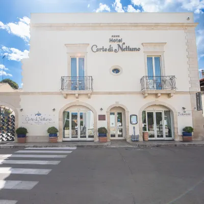 Corte di Nettuno - Cdshotels Hotels near Lido Clear Water